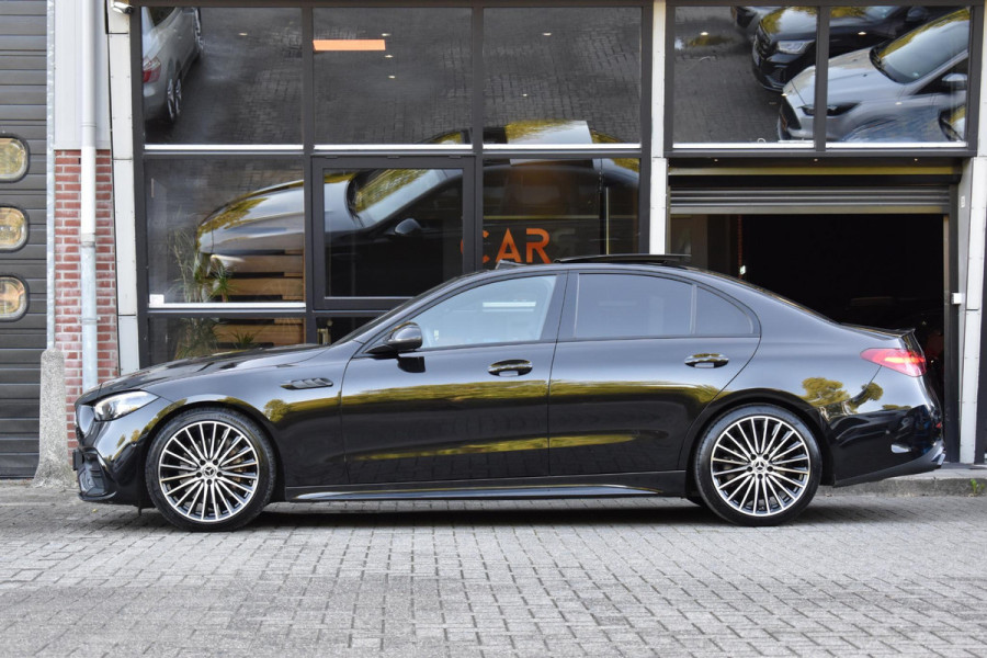 Mercedes-Benz C-Klasse 180 AMG Line Pano 19Inch Ambiance