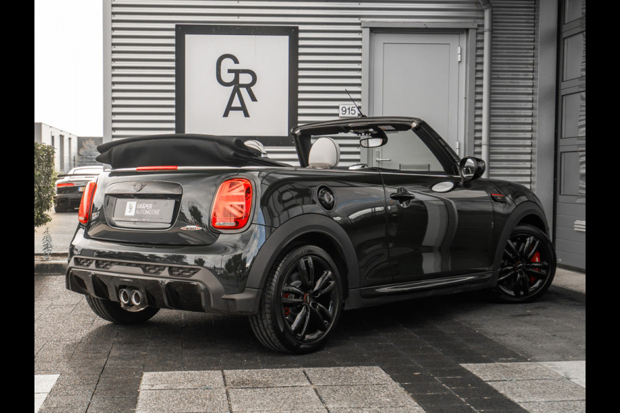 MINI Cabrio JCW 2.0 John Cooper Works Classic | Head-Up | Stoelverwarming | Harman Kardon