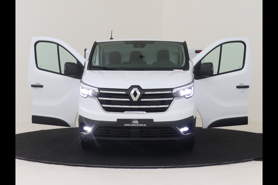 Renault Trafic T30 L2H1 130 PK ADVANCE LED AIRCO CRUISE CONTROL CAMERA NAVIGATIE D.M.V. CARPLAY LICHT EN REGENSENSOR