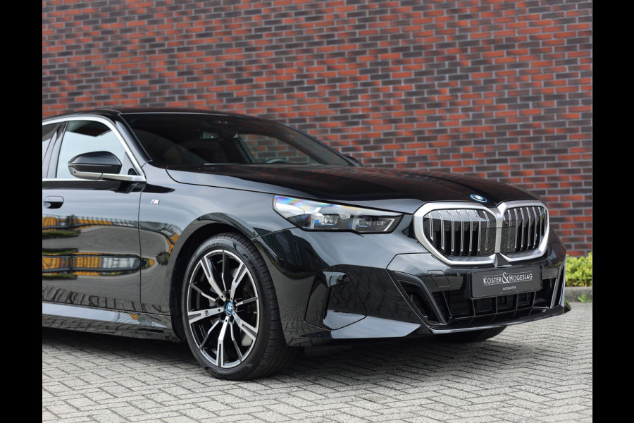 BMW 5 Serie 550e xDrive *M-Sport*Trekhaak*360Camera*Head-Up*