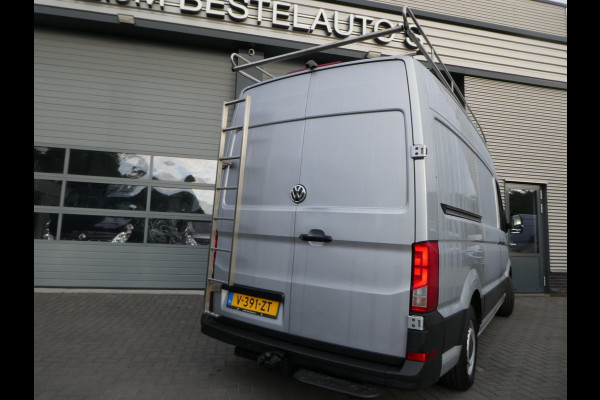 Volkswagen Crafter 35 2.0 TDI 140pk, L3H3, Navi, 3-Zits, Camera, Trekhaak, PDC.