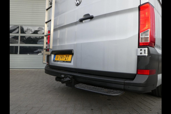 Volkswagen Crafter 35 2.0 TDI 140pk, L3H3, Navi, 3-Zits, Camera, Trekhaak, PDC.