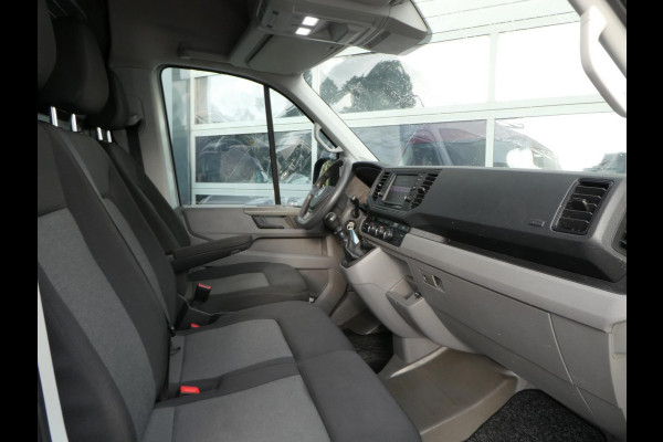 Volkswagen Crafter 35 2.0 TDI 140pk, L3H3, Navi, 3-Zits, Camera, Trekhaak, PDC.