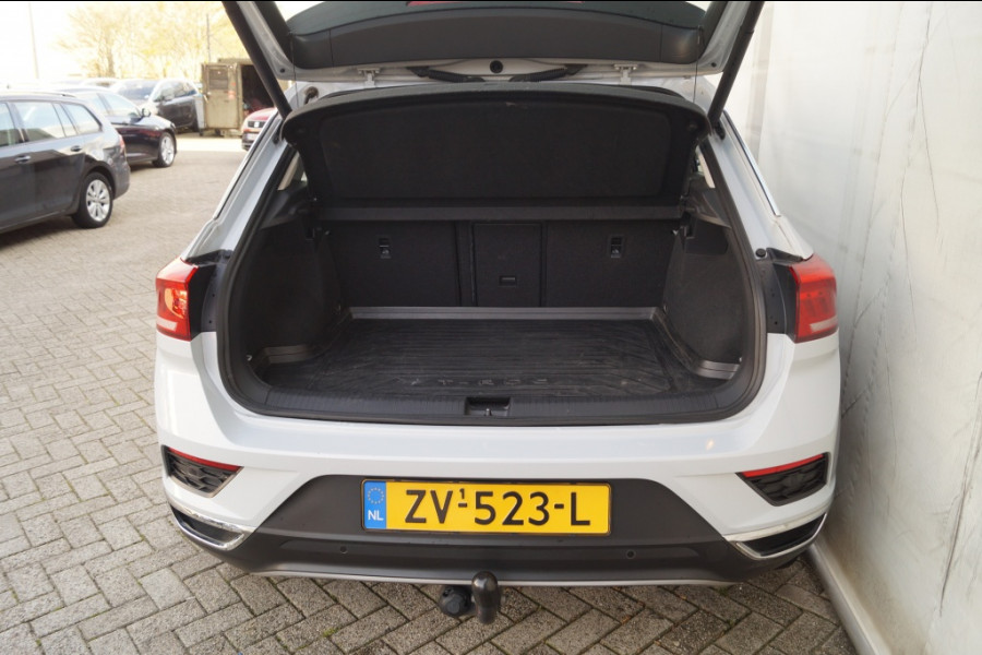 Volkswagen T-Roc 1.0 TSI Style Business Intense -ECC-NAVI-CAM-PDC-