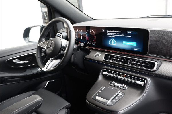 Mercedes-Benz V-Klasse 300d / DC / AMG / New Model / 4-Matic / Night Pakket / 2x Elec Schuifd / 360 Cam / Burmester / Vol Opties / NIEUW