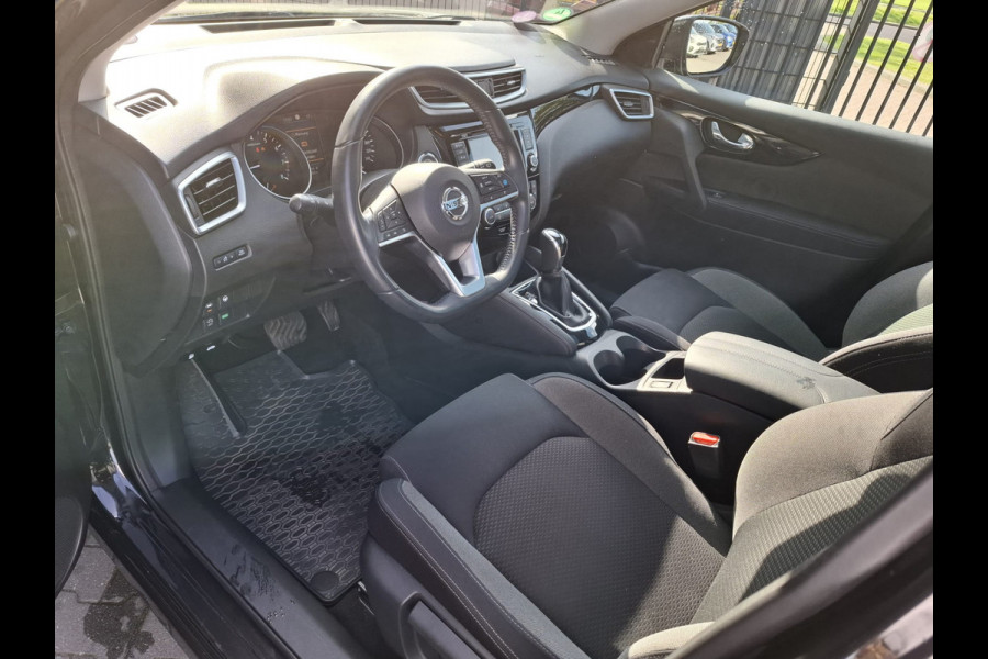 Nissan QASHQAI 1.3 DIG-T N-Connecta 159pk | Panodak | Adaptive Cruise | Navigatie | 360 Camera | Apple Carplay | Camera | Stoelverwarming |