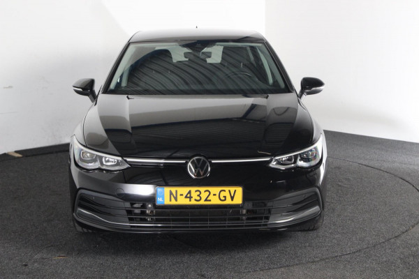 Volkswagen Golf 1.5 eTSI Style | Org. NL-auto | automaat | camera | 18" lmv