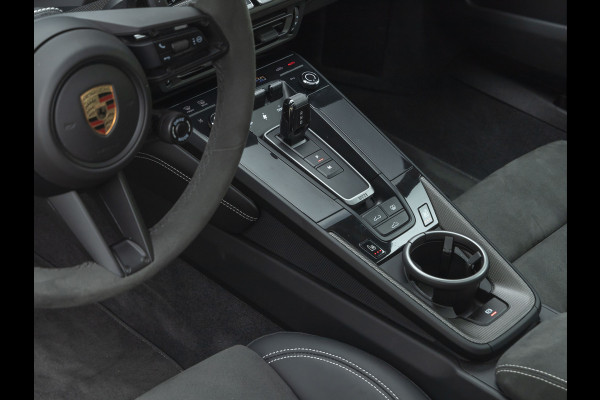 Porsche 911 3.0 Carrera 4 GTS - Schuifdak - Achterasbesturing - BOSE - ACC - LED-Matrix