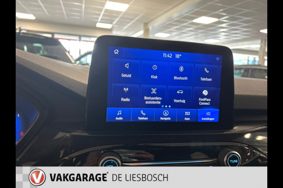 Ford Kuga 2.5 PHEV ST-Line X / panorama-dak / stoel en stuurverwarming / B&O /