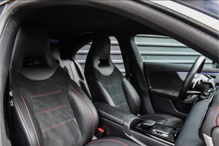 Mercedes-Benz CLA-Klasse 200 BUSINESS SOLUTION AMG | CAMERA | AMBIANCE INTERIEUR | NL-AUTO | SPORTSTOEL | NL-AUTO | WIDESCREEN