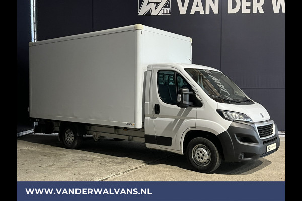 Peugeot Boxer 2.2 BlueHDi 141pk Bakwagen Laadklep Euro6 Airco | Bijrijdersbank