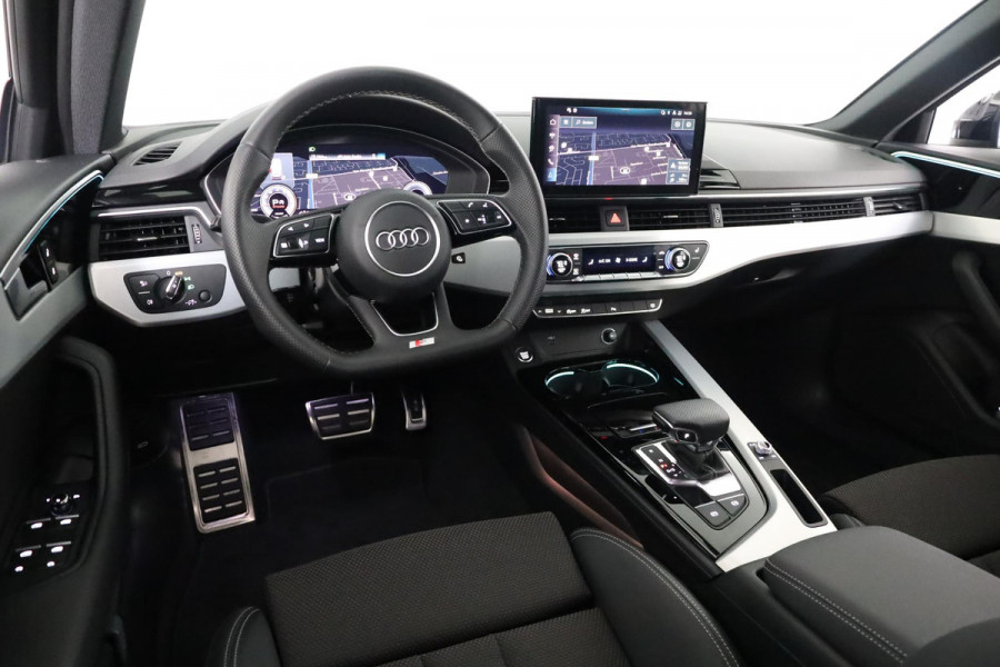 Audi A4 Avant 35 TFSI S-line Competition 150 pk S-tronic | Verlengde garantie | Navigatie | Parkeersensoren | Cruise control | Stoelverwarming |