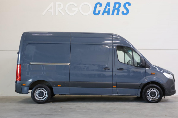 Mercedes-Benz Sprinter 314 CDI L2/H2 GRIJS CAMERA BLIS CLIMA CRUISE CONTROL NAVI 11/2021 LEASE v/a € 199,- p.m.