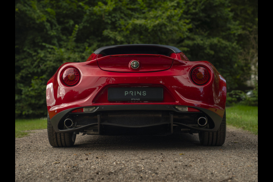 Alfa Romeo 4C Spider 1750TBI TCT | Rosso Competizione | 1e eigenaresse | Lederen dashboard