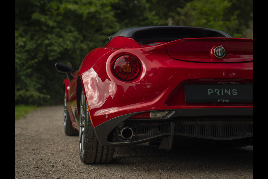 Alfa Romeo 4C Spider 1750TBI TCT | Rosso Competizione | 1e eigenaresse | Lederen dashboard