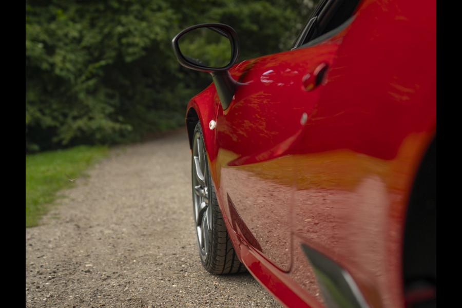 Alfa Romeo 4C Spider 1750TBI TCT | Rosso Competizione | 1e eigenaresse | Lederen dashboard