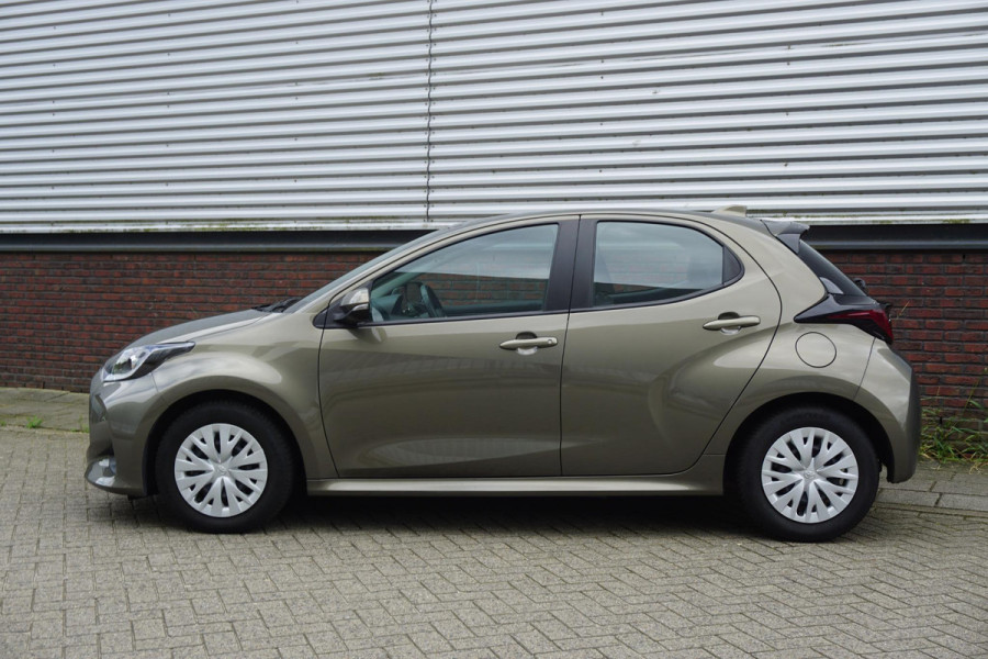 Toyota Yaris 1.5 Hybrid Active Navigatie/Camera/DAB /Apple Carplay/Android Auto