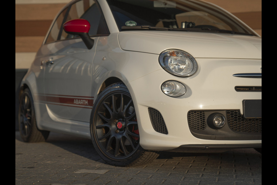 Abarth 595 Yamaha Factory Racing