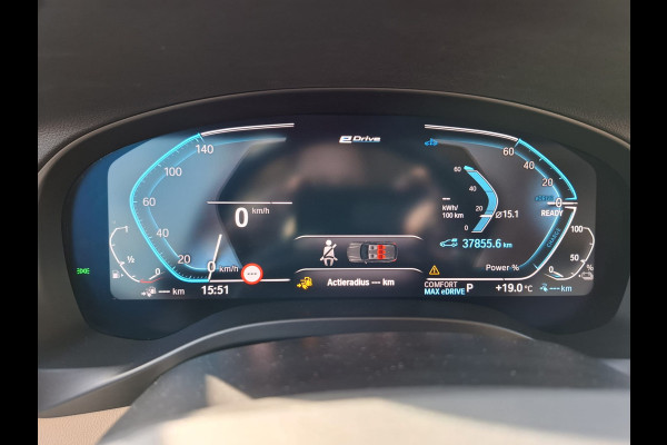 BMW X3 xDrive30e Sport Line Plug in Hybrid PHEV | Lederen Sportstoelen Memory & Ventilatie | Trekhaak af Fabriek | LED Koplampen Adaptief | Apple Carplay | Head Up | Navigatie | Sfeerverlichting |