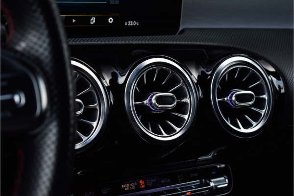 Mercedes-Benz CLA-Klasse 200 BUSINESS SOLUTION AMG | CAMERA | AMBIANCE INTERIEUR | NL-AUTO | SPORTSTOEL | NL-AUTO | WIDESCREEN