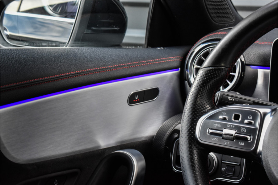 Mercedes-Benz CLA-Klasse 200 BUSINESS SOLUTION AMG | CAMERA | AMBIANCE INTERIEUR | NL-AUTO | SPORTSTOEL | NL-AUTO | WIDESCREEN