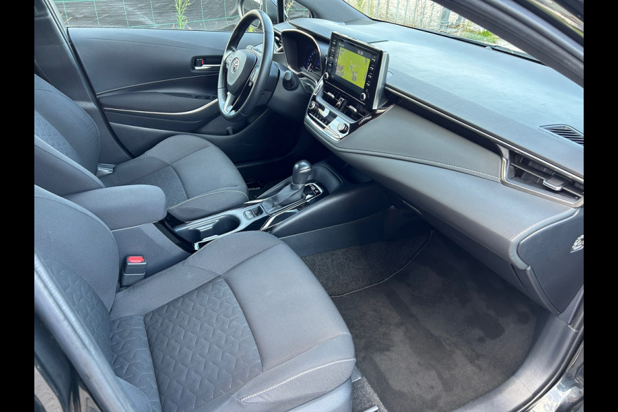 Toyota Corolla Touring Sports 1.8 Hybrid First Edition Navi Digitale Dash Rijklaarprijs!