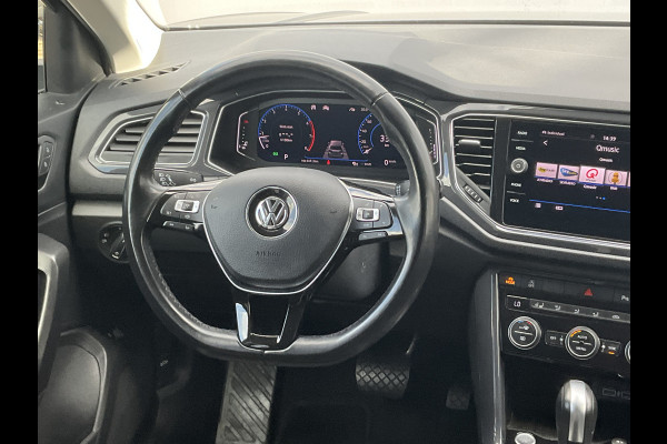 Volkswagen T-Roc 1.5 TSI Sport Business Automaat Trekhaak Adap.cruise Elek.klep Stoel-stuurverw.