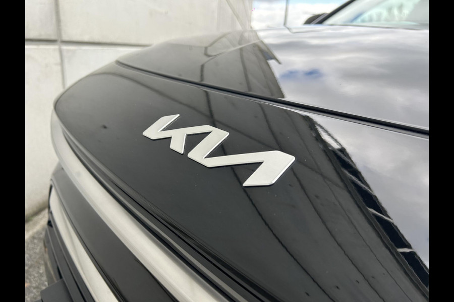 Kia Niro 1.6 GDi Hybrid ExecutiveLine Automaat | Schuif-/Kanteldak | Leder | Harman/Kardon | 18” Velgen | Stoelverkoeling | Camera | Navi | Stuur-/Stoelverwarming | Clima | Key-Less | Apple CarPlay/Android Auto | PDC | Cruise | LED |