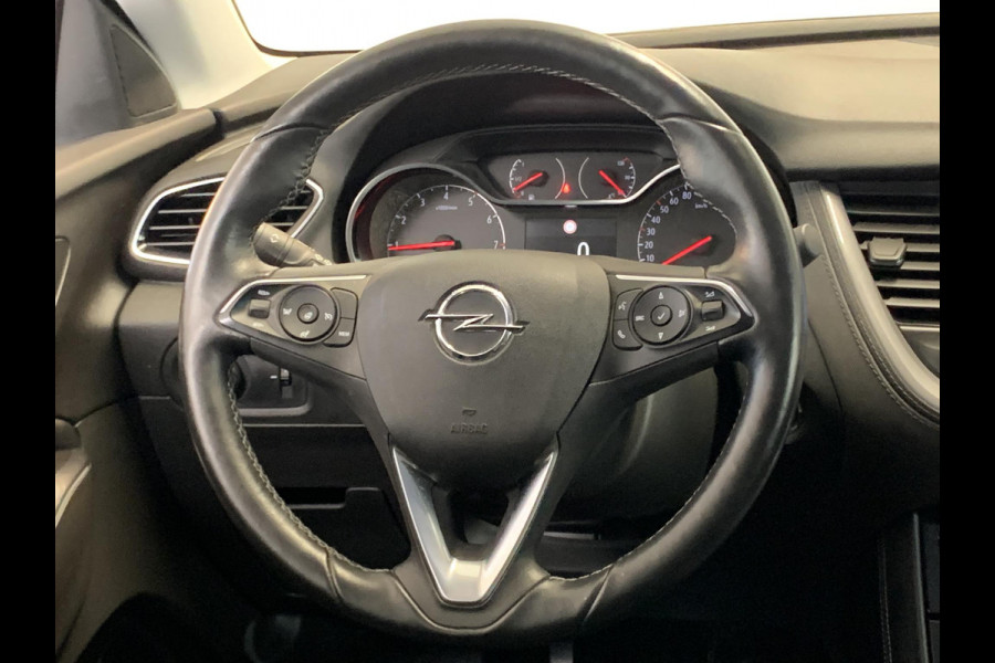 Opel Grandland X 1.2 Turbo Ultimate | Trekhaak | Navigatie | 360° Camera | Stoelverwarming/Stuurverwarming | Apple Carplay/Android Auto |