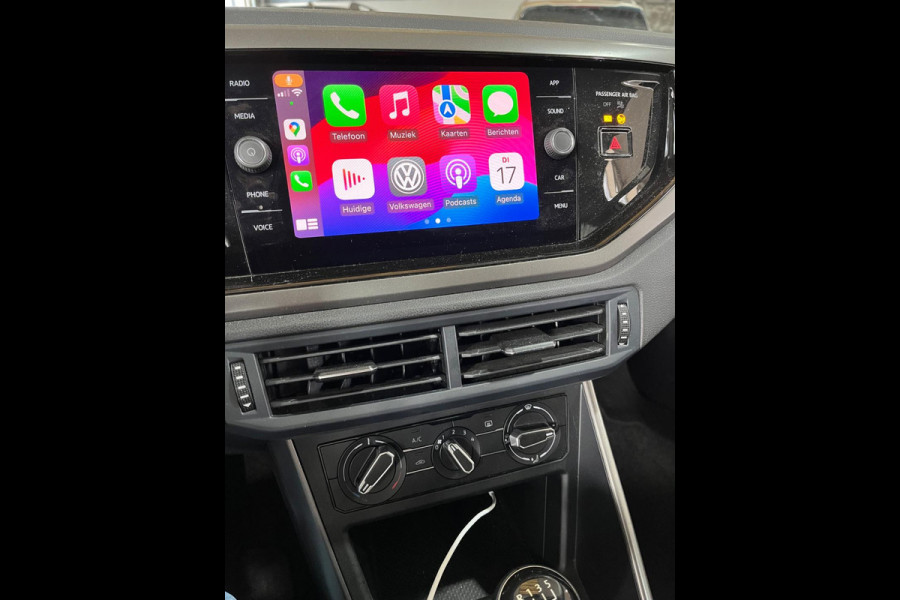 Volkswagen Polo 1.0 TSI Comfortline Apple carplay