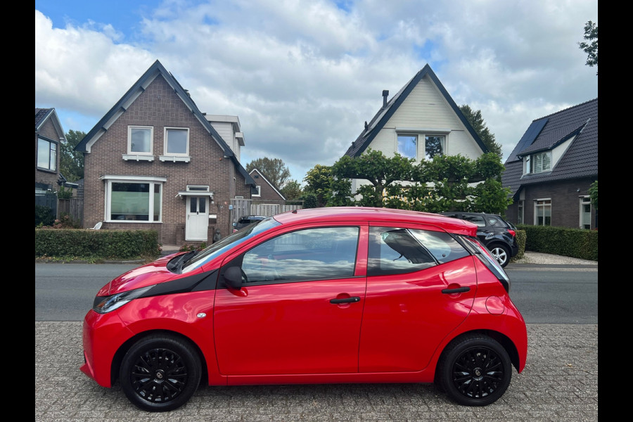 Toyota Aygo 1.0 VVT-i x-fun 1 e EIGENAAR BTW-AUTO.