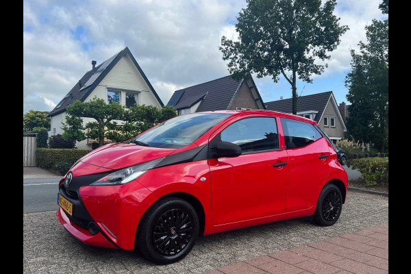 Toyota Aygo 1.0 VVT-i x-fun 1 e EIGENAAR BTW-AUTO.