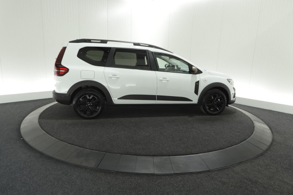 Dacia Jogger 1.6 Hybrid 140 Extreme | 7 Zitplaatsen | Camera | Dodehoekdetectie | Apple Carplay