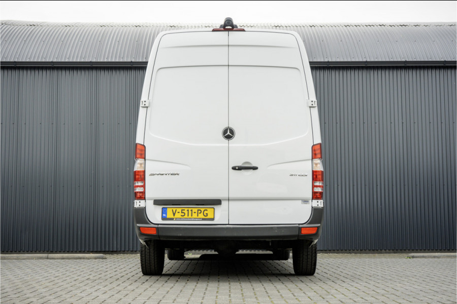 Mercedes-Benz Sprinter 311 CDI | L2H2 | Euro 6 | Volledig Ingericht | Camera | Airco