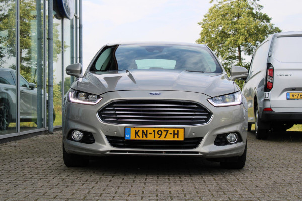 Ford Mondeo 1.5 Titanium | Automaat! | Trekhaak | Stoelverwarming | Navigatie | Climate Control | Cruise Control |