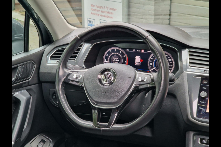 Volkswagen Tiguan Allspace 1.4 TSI DSG Highline Business R 7p.|Pano|Trekhaak|R-line|LED|acc|