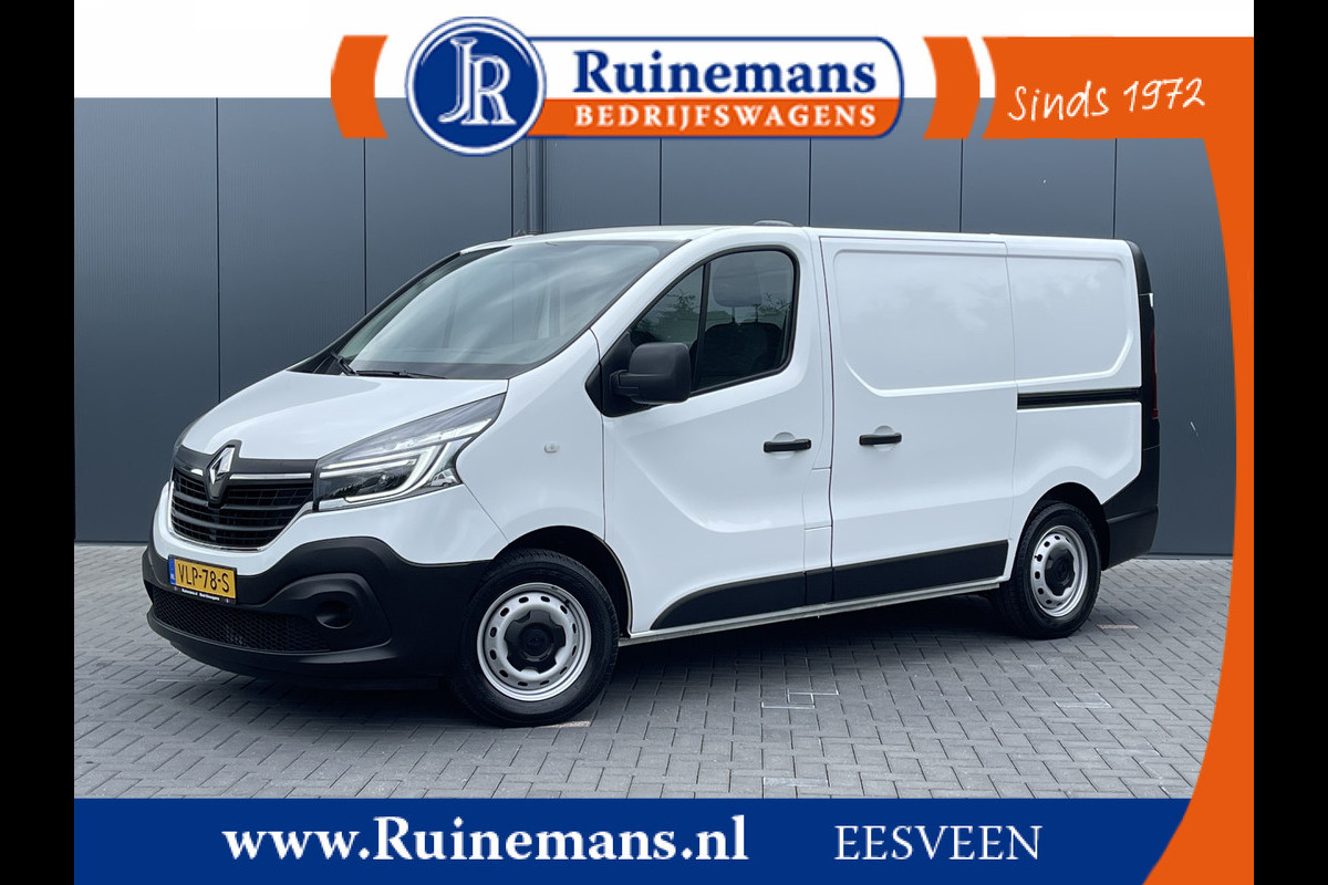 Renault Trafic 2.0 dCi 120 PK / L1H1 / 1e EIG. / 2x SCHUIFDEUR / TREKHAAK / LED / AIRCO / CRUISE