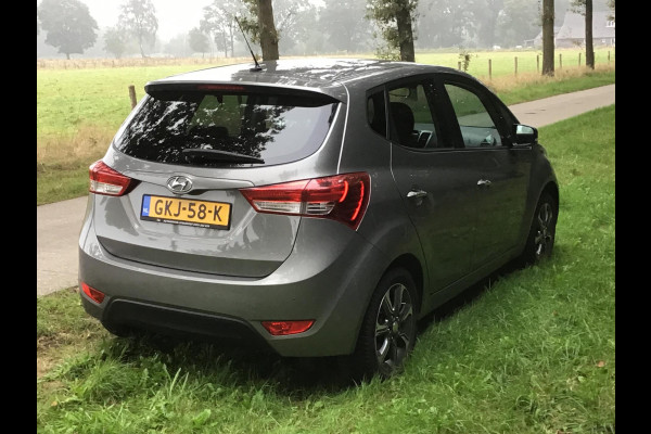 Hyundai ix20 1.6i Premium Automaat/camera/navigatie