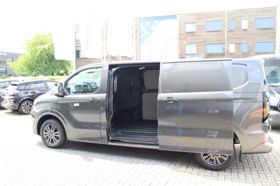 Ford Transit Custom 320 2.0 TDCI L2H1 Limited 170pk Automaat! | 5 jaar garantie |  17 inch velgen | Dubbele schuifdeur | Draadloos opladen | Reservewiel |  70L brandstoftank