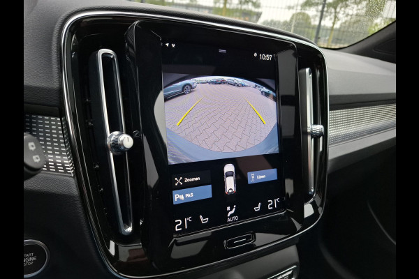 Volvo XC40 T4 Recharge R-Design Plug in Hybrid 211pk PHEV | Panodak | Lederen Sportstoelen | Harman Kardon | Apple Carplay | Camera | Navigatie |