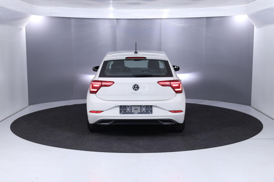 Volkswagen Polo 1.0 TSI Style 110 pk Automaat (DSG) | Navigatie | Parkeersensoren | Airco | Stoelverwarming | Matrix LED koplampen |