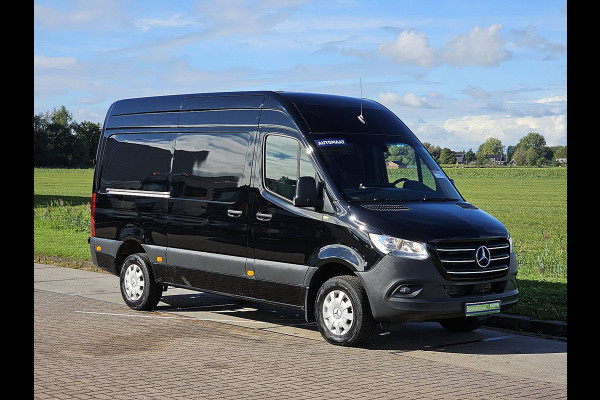 Mercedes-Benz Sprinter 317 1.9 CDI L2H2 RWD Euro6 Airco Stoelverwarming + Standkachel 170Pk!