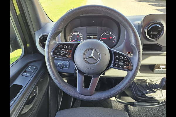 Mercedes-Benz Sprinter 317 1.9 CDI L2H2 RWD Euro6 Airco Stoelverwarming + Standkachel 170Pk!