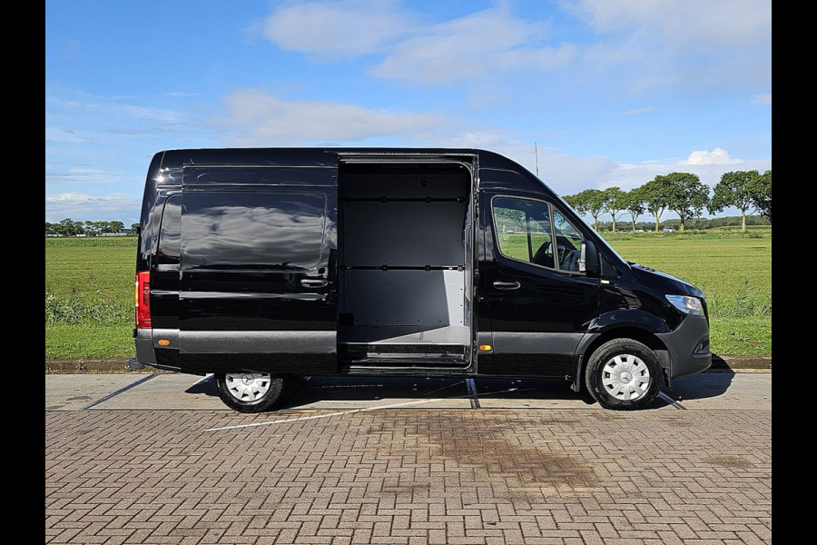 Mercedes-Benz Sprinter 317 1.9 CDI L2H2 RWD Euro6 Airco Stoelverwarming + Standkachel 170Pk!