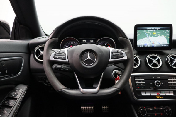 Mercedes-Benz CLA-Klasse Shooting Brake 200 AMG Pano/dak Camera Sfeer/Verlichting Navigatie