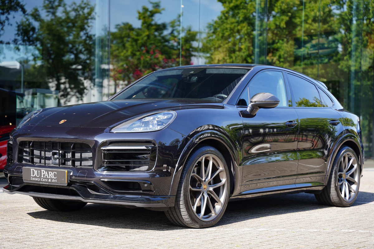 Porsche Cayenne Coupé 3.0 E-Hybrid Carbon NL-Auto BTW Sport Design