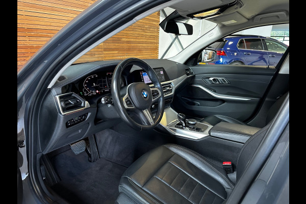 BMW 3-serie 320d High Executive Edition | NL-auto | 1e Eigenaar | 3D Camera | Apple Carplay | Ambient | Full LED | Climatronic |