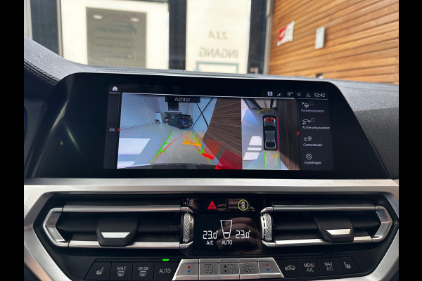 BMW 3-serie 320d High Executive Edition | NL-auto | 1e Eigenaar | 3D Camera | Apple Carplay | Ambient | Full LED | Climatronic |