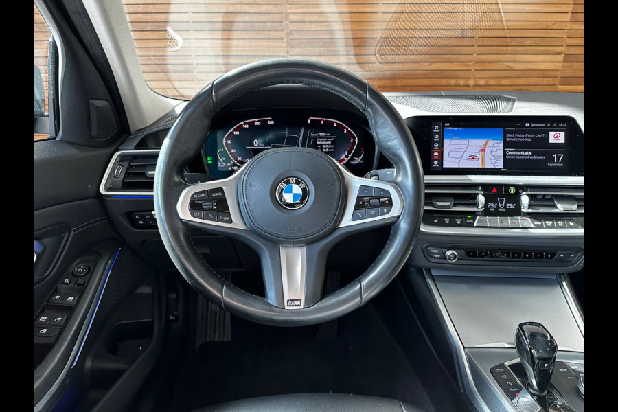 BMW 3-serie 320d High Executive Edition | NL-auto | 1e Eigenaar | 3D Camera | Apple Carplay | Ambient | Full LED | Climatronic |