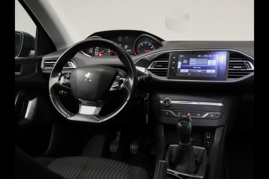 Peugeot 308 1.2 PureTech Sport (PANORAMADAK,NAVI,LED,CRUISE,CLIMATE,LM VELGEN,SPORTSTOELEN,GETINT,NETTESTAAT)